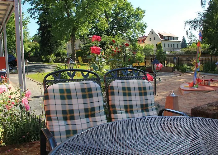 Πανσιόν Residenz Am Schloss 2*