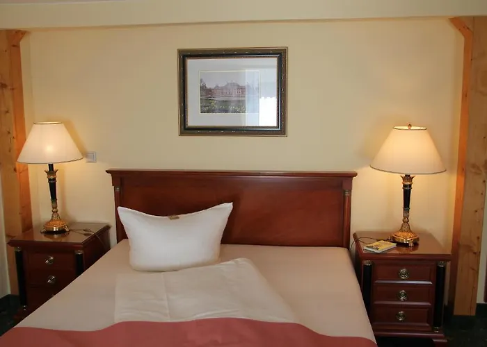 Residenz Am Schloss Πανσιόν 2*