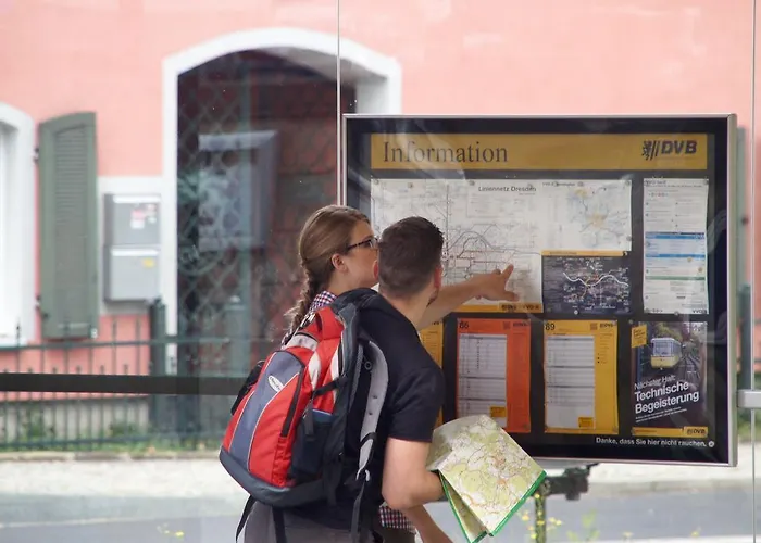 بيت ضيافة رزيدنز أم شلوس 2*