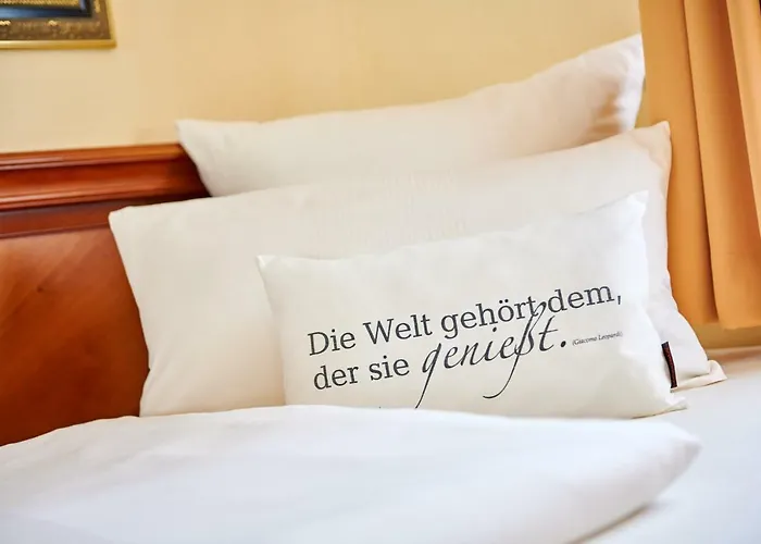 رزيدنز أم شلوس